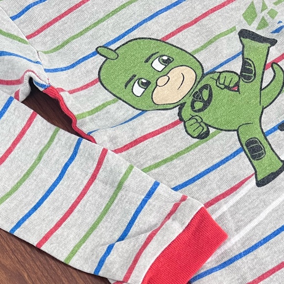 PJ Masks Kids Cotton Pajama Set Size 5T Red/Gray Stripes - Picture 9 of 10